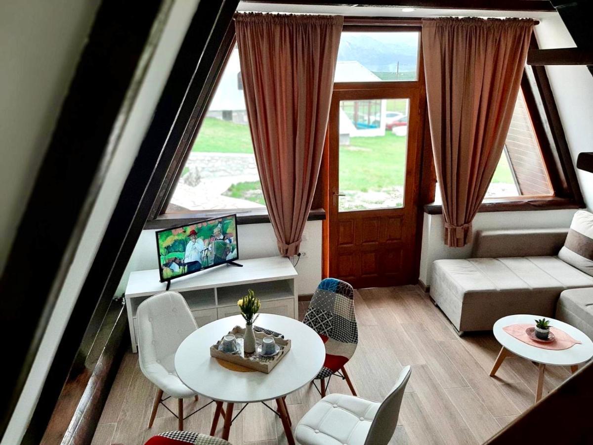 Eco Village Pavlovic ชาเบลียค ภายนอก รูปภาพ